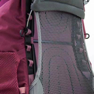 Backpacking Packs for Petite Women - Champagne Tastes®