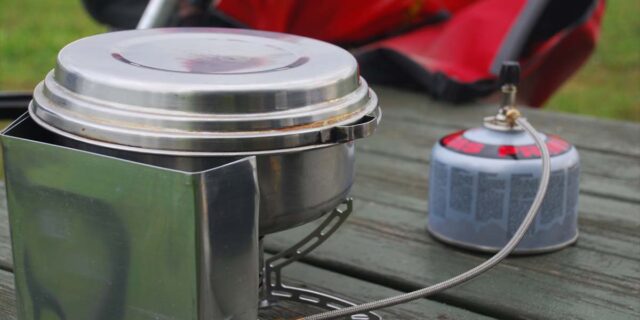 what is a remote gas canister backpacking stove